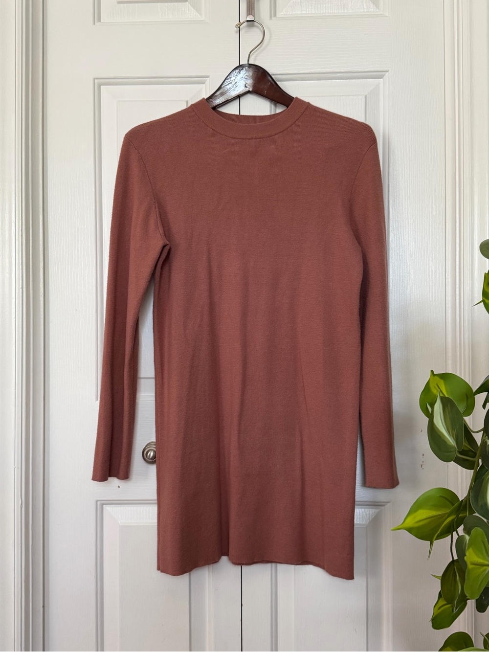 Forever 21 Long Sleeve Knit Dress - Mauve Rose